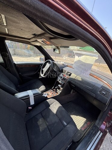 Mercedes C 200 1997, 418,895 km - 2.0 л - Bakı