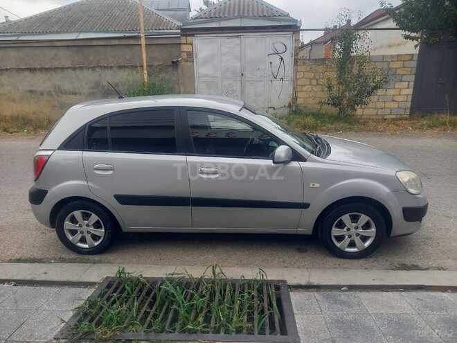 Kia Rio 2005, 226,000 km - 1.5 l - Quba
