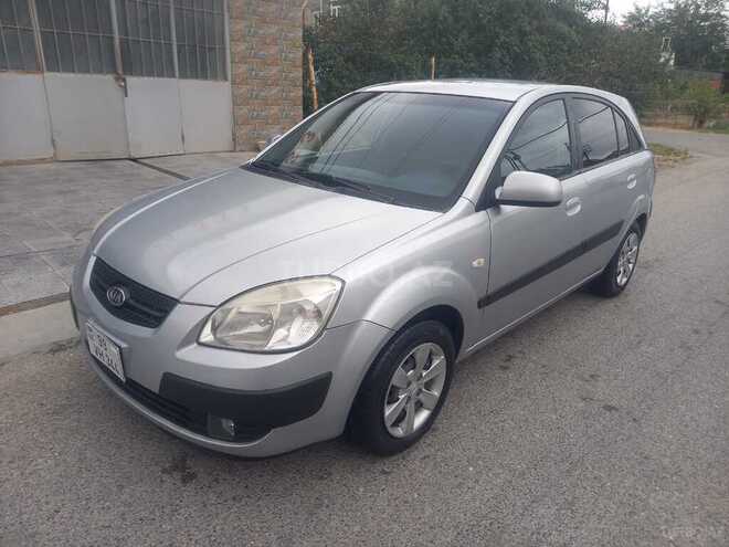 Kia Rio 2005, 226,000 km - 1.5 l - Quba