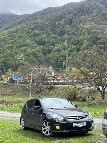 Hyundai i30 2010, 266,500 km - 1.6 l - Bakı