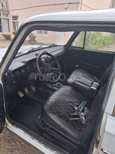 LADA (VAZ) 2106 1986, 100,000 km - 1.6 л - Yardımlı
