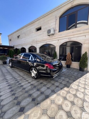 Mercedes-Maybach S 560 2015, 60,000 km - 3.0 l - Bakı