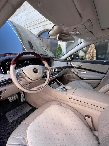 Mercedes-Maybach S 560 2015, 60,000 km - 3.0 l - Bakı