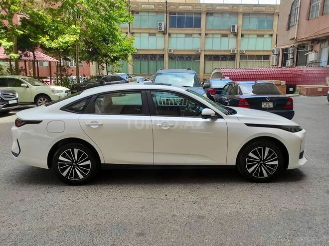 Changan Qiyuan A05 2024, 0 km - 1.5 l - Bakı