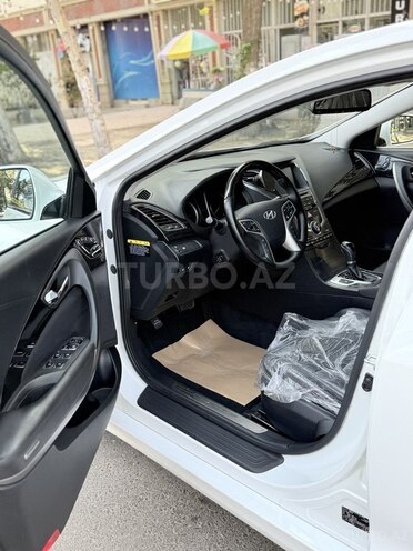 Hyundai Grandeur 2015, 182,000 km - 2.2 л - Gəncə