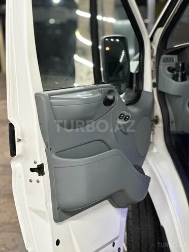 Ford Transit 2007, 207,000 km - 2.4 л - Bakı