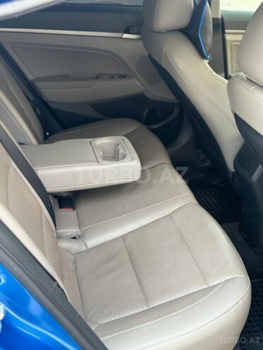 Hyundai Elantra 2016, 113,000 km - 2.0 l - Bakı