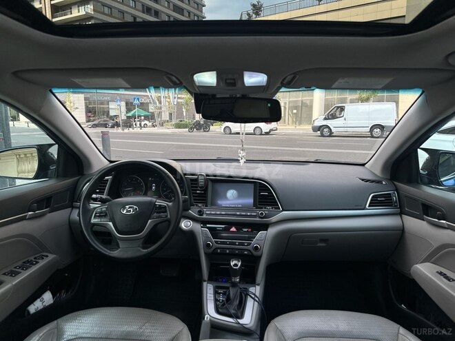 Hyundai Elantra 2016, 113,000 km - 2.0 l - Bakı