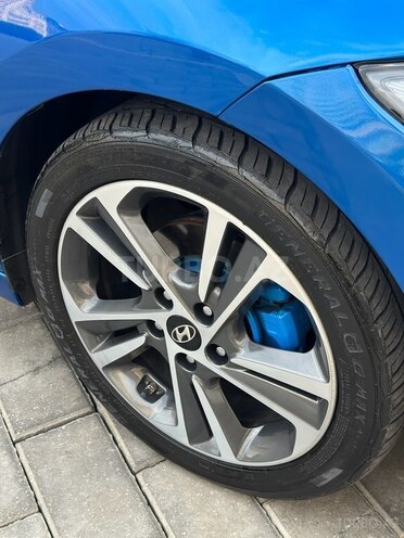 Hyundai Elantra 2016, 113,000 km - 2.0 l - Bakı