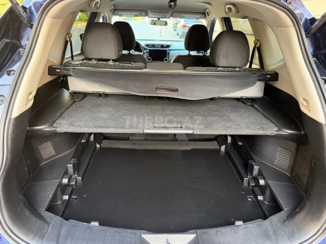 Nissan X-Trail 2017, 170,000 km - 2.5 l - Bakı