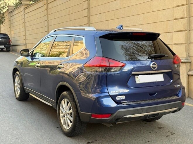 Nissan X-Trail 2017, 170,000 km - 2.5 l - Bakı