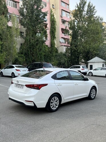 Hyundai Accent 2022, 29,000 km - 1.6 l - Bakı