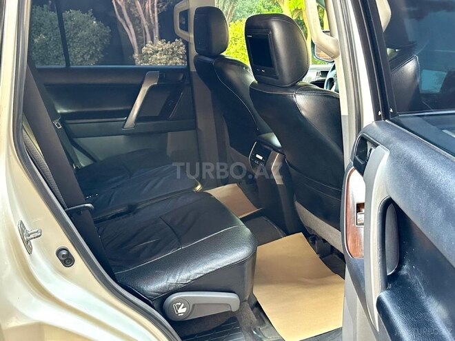 Toyota Land Cruiser Prado 2010, 170,000 km - 2.7 l - Bakı