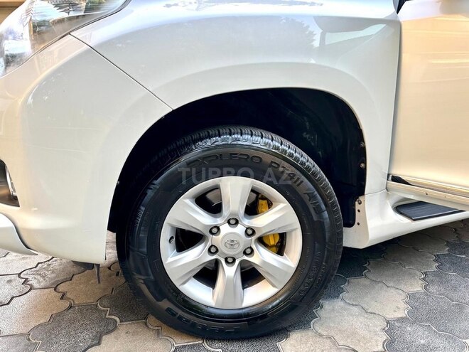 Toyota Land Cruiser Prado 2010, 170,000 km - 2.7 l - Bakı