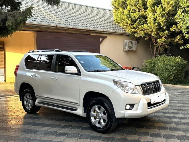Toyota Land Cruiser Prado 2010, 170,000 km - 2.7 l - Bakı