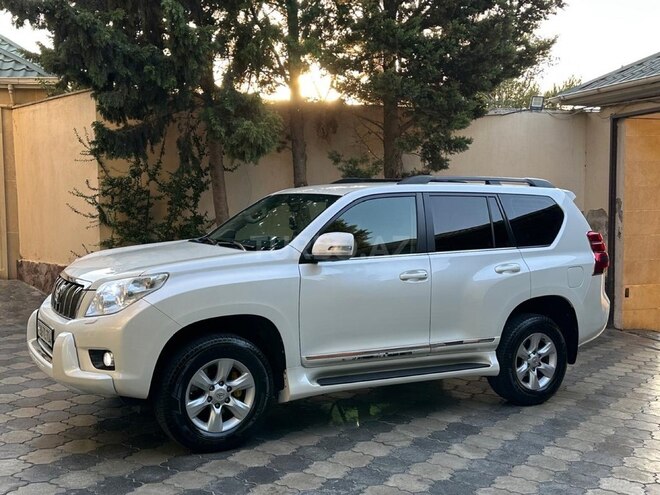 Toyota Land Cruiser Prado 2010, 170,000 km - 2.7 l - Bakı