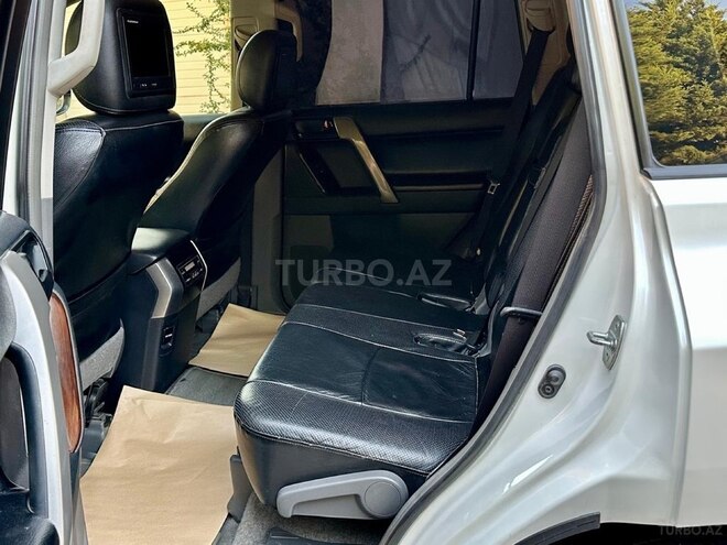 Toyota Land Cruiser Prado 2010, 170,000 km - 2.7 l - Bakı