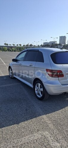 Mercedes B 170 2006, 231,000 km - 1.7 l - Bakı