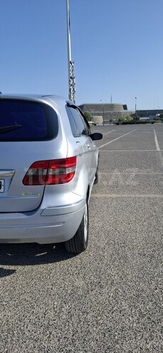 Mercedes B 170 2006, 231,000 km - 1.7 l - Bakı