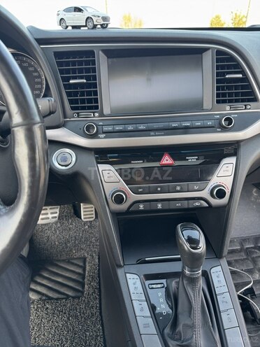 Hyundai Avante 2015, 209,000 km - 1.6 l - Sumqayıt