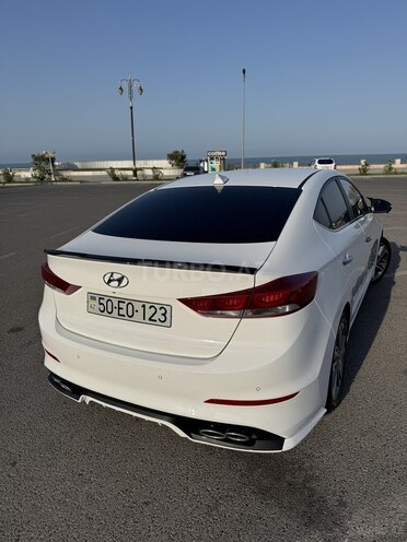 Hyundai Avante 2015, 209,000 km - 1.6 l - Sumqayıt