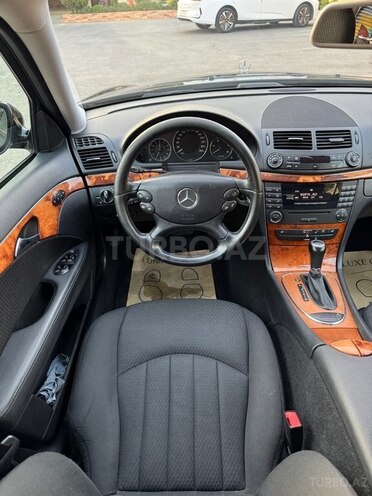 Mercedes E 220 2007, 311,500 km - 2.2 l - Bakı