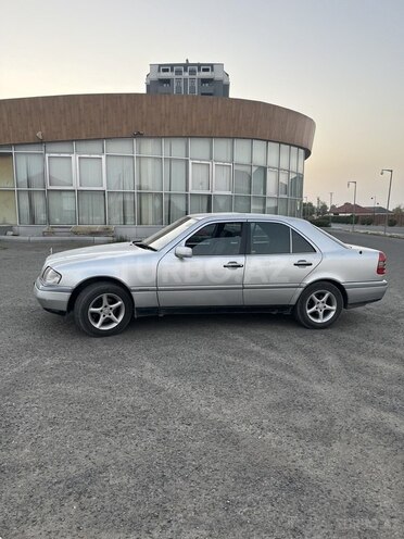 Mercedes C 220 1994, 315,000 km - 2.2 l - Şəmkir