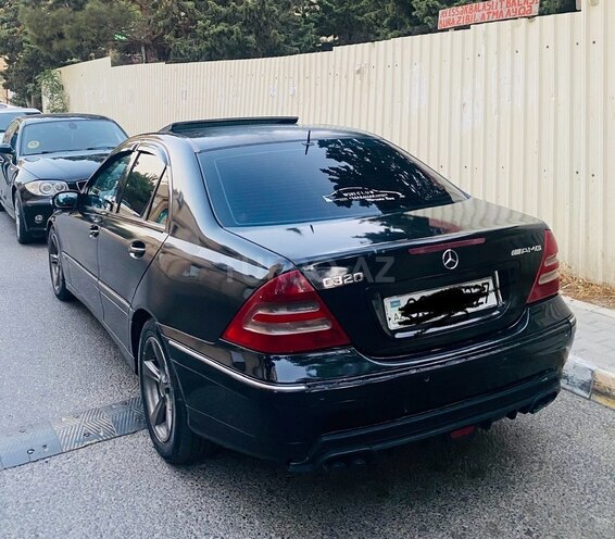 Mercedes C 320 2000, 268,500 km - 3.2 l - Bakı