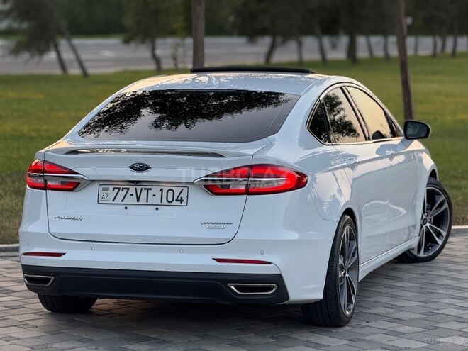 Ford Fusion (North America) 2019, 105,000 km - 2.0 l - Bakı