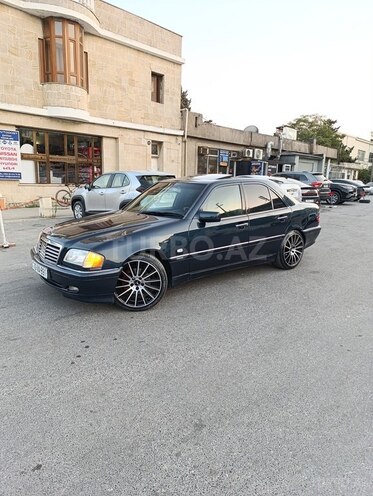 Mercedes C 230 1998, 285,000 km - 2.3 l - Bakı