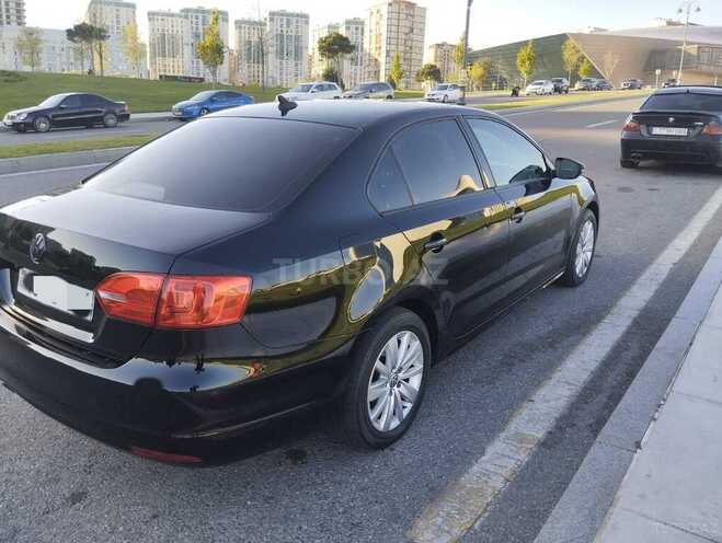 Volkswagen Jetta 2013, 260,000 km - 1.8 l - Bakı