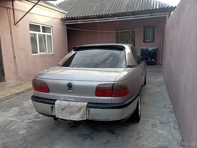 Opel Omega 1995, 170,000 km - 2.0 l - Bakı
