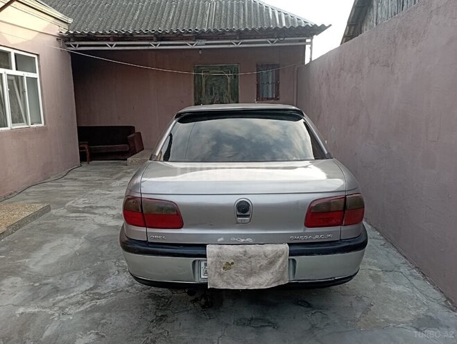 Opel Omega 1995, 170,000 km - 2.0 l - Bakı