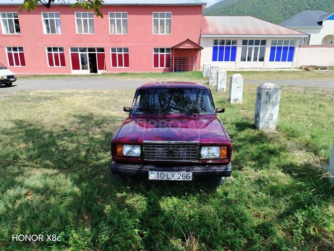 LADA (VAZ) 2107 2003, 56,000 km - 1.6 l - Qax