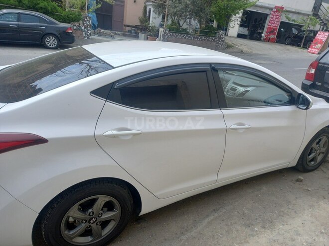 Hyundai Avante 2015, 250,000 km - 1.6 l - Bakı