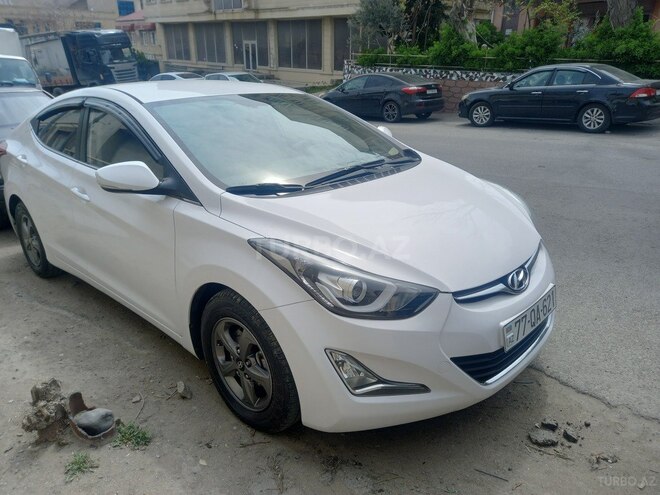 Hyundai Avante 2015, 250,000 km - 1.6 l - Bakı