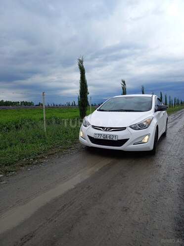 Hyundai Avante 2015, 250,000 km - 1.6 l - Bakı