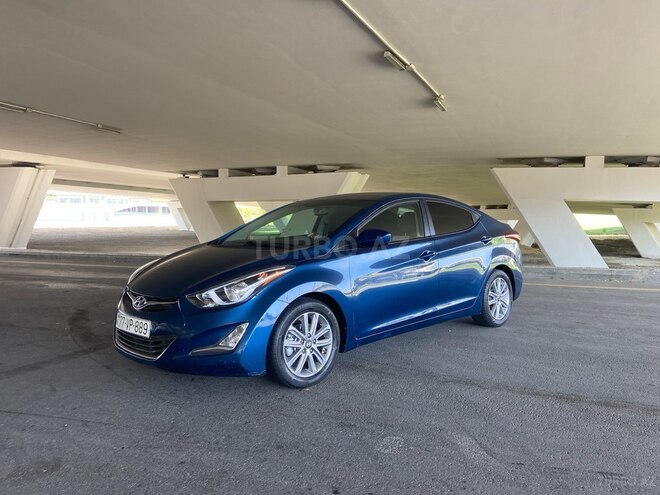 Hyundai Elantra 2015, 108,000 km - 1.8 л - Bakı