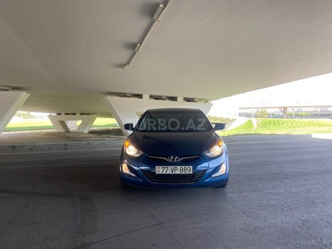 Hyundai Elantra 2015, 108,000 km - 1.8 л - Bakı