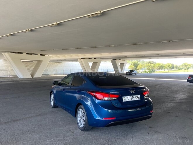 Hyundai Elantra 2015, 108,000 km - 1.8 л - Bakı