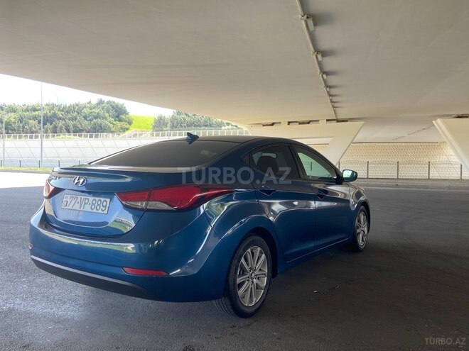 Hyundai Elantra 2015, 108,000 km - 1.8 л - Bakı