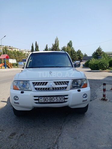 Mitsubishi Pajero 2004, 276,000 km - 3.0 l - Bakı