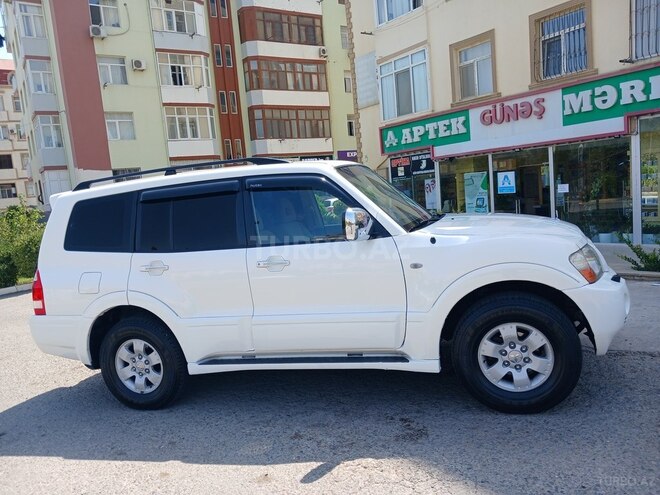 Mitsubishi Pajero 2004, 276,000 km - 3.0 l - Bakı