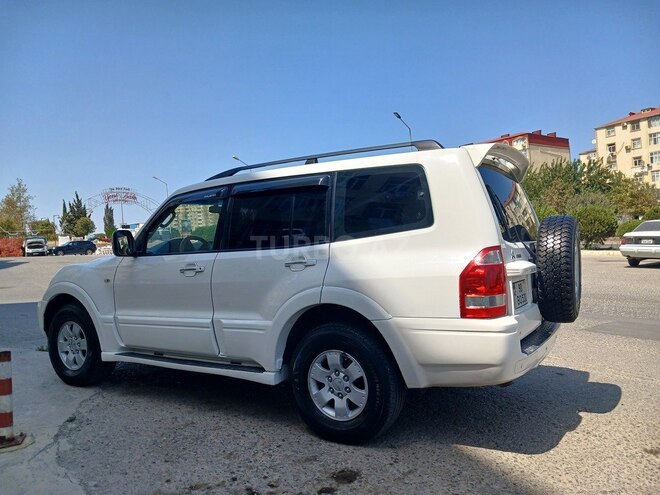 Mitsubishi Pajero 2004, 276,000 km - 3.0 l - Bakı