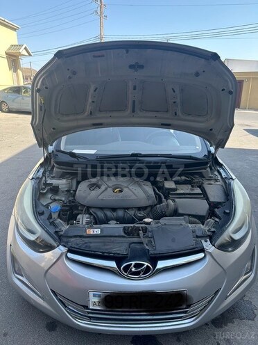 Hyundai Elantra 2015, 216,200 km - 1.8 l - Bakı