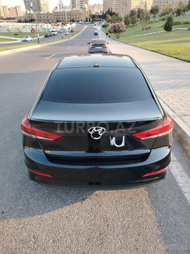 Hyundai Elantra 2016, 190,000 km - 2.0 l - Bakı