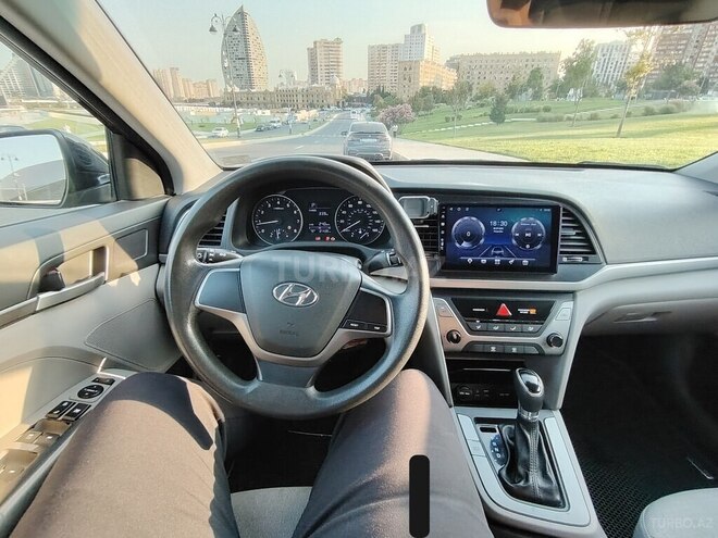 Hyundai Elantra 2016, 190,000 km - 2.0 l - Bakı