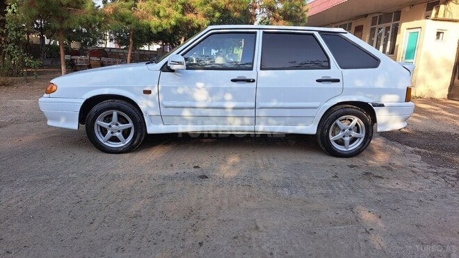 LADA (VAZ) 2114 2005, 235,400 km - 1.6 л - Qazax