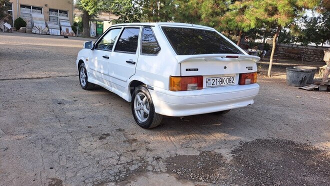 LADA (VAZ) 2114 2005, 235,400 km - 1.6 л - Qazax