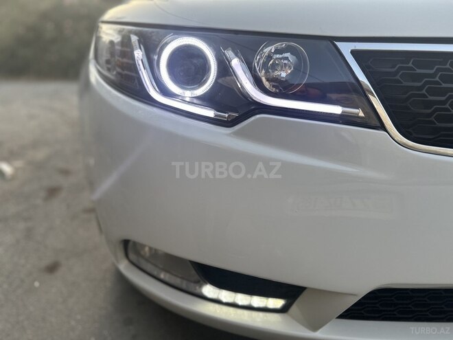 Kia Cerato 2011, 256,274 km - 2.0 l - Sumqayıt